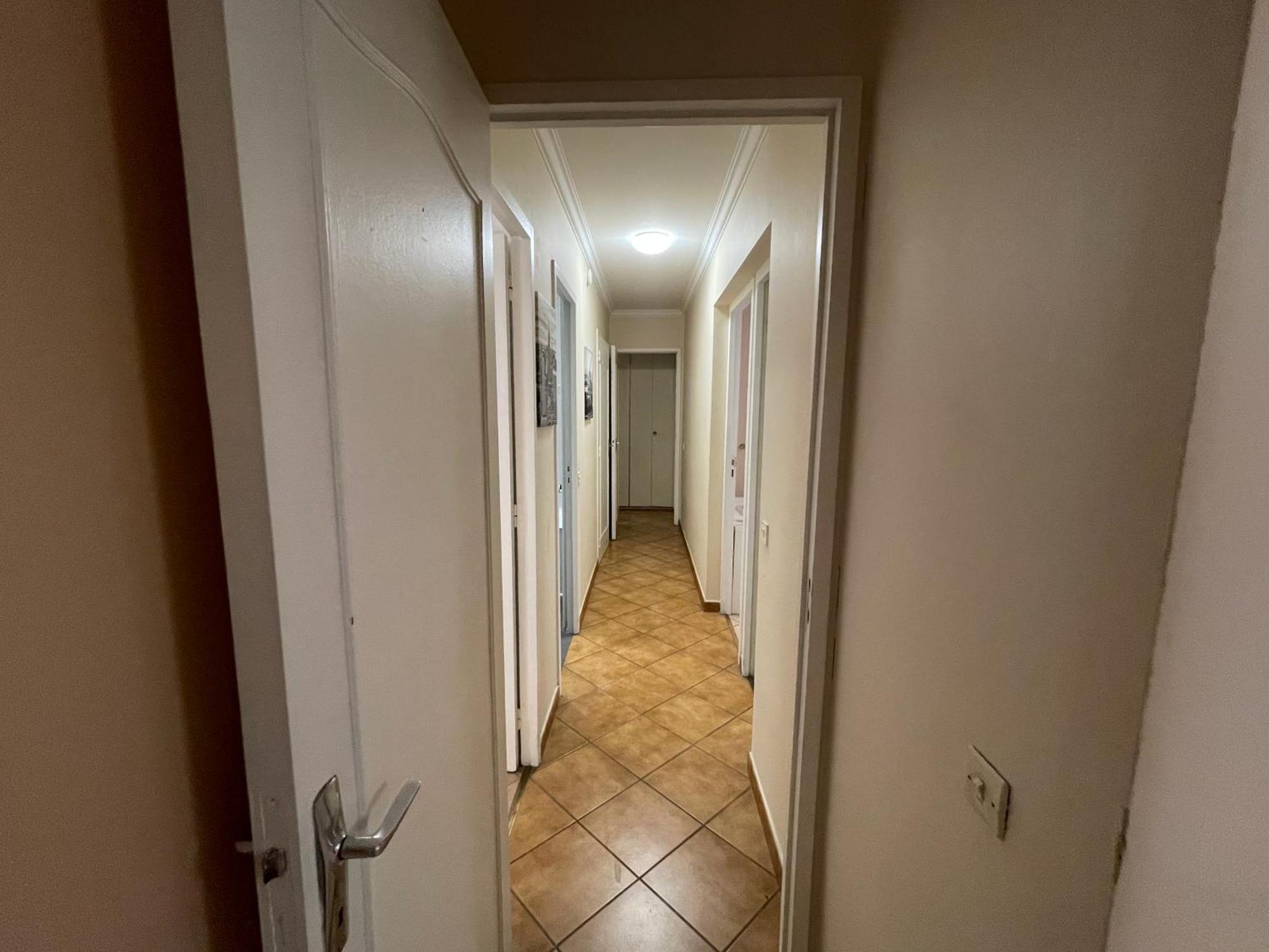 Location Chambre privée en colocation dans un appartement vaulx en velin centre Exterior foto